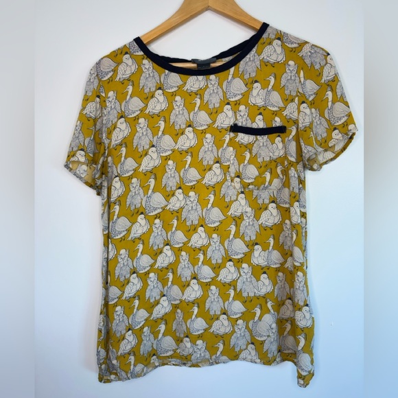 Maeve Yellow Bird Print Short Sleeve Tee shirt Blouse Anthropologie - Picture 5 of 8
